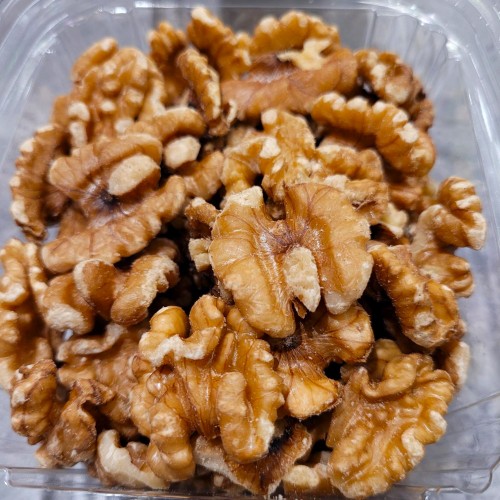 California Walnut Halves - per lb California Walnut Halves - per lb